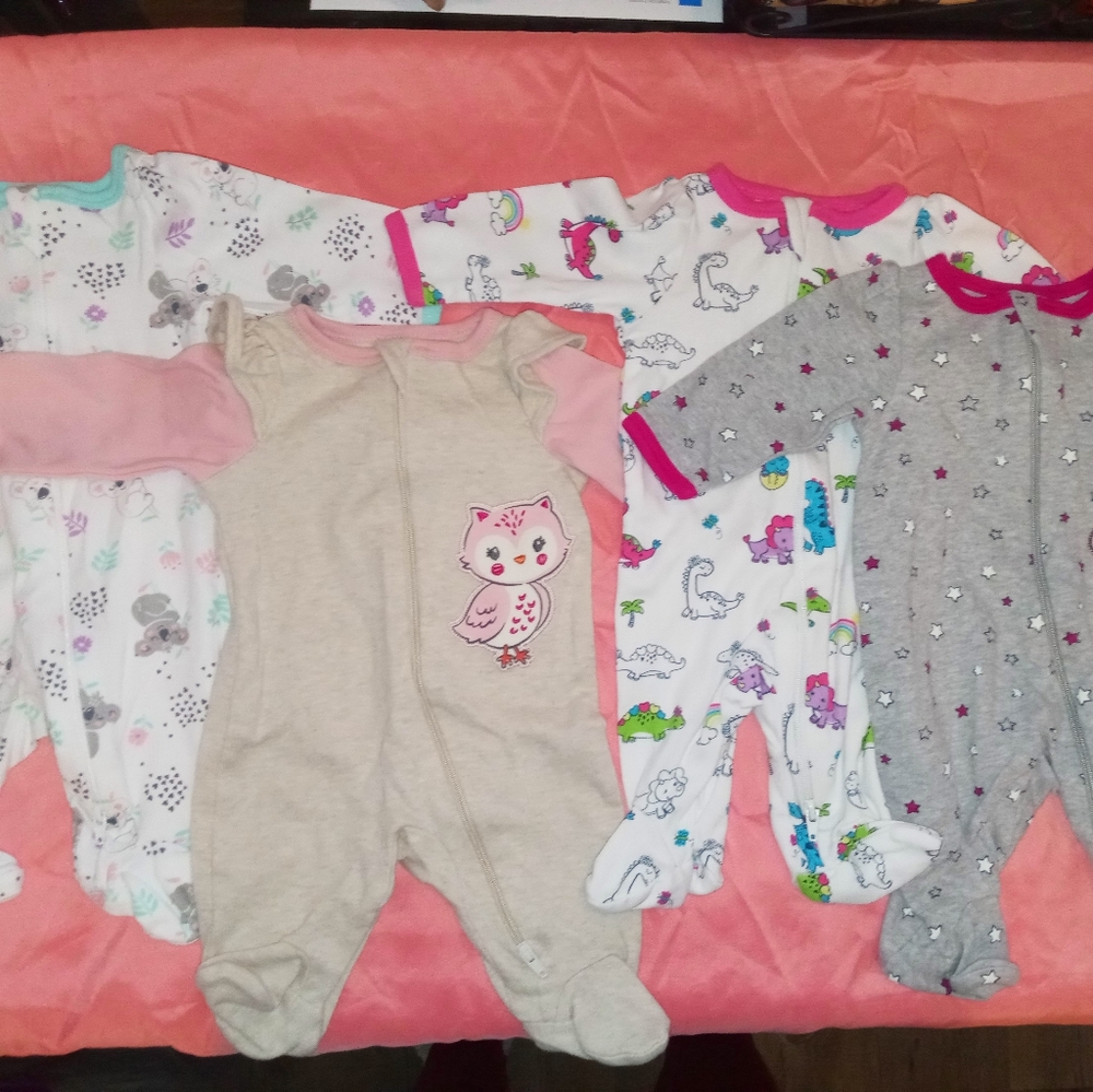 4 pc. Baby girl footies pajamas